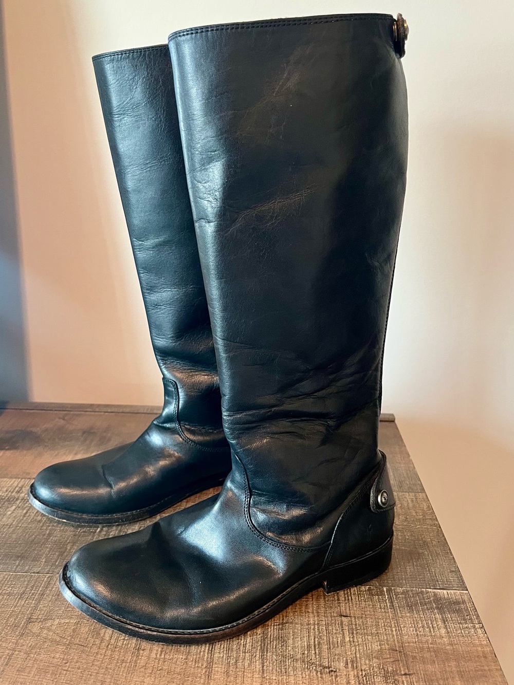 FRYE Melissa Button Back Zip Black Leather Riding Boots 6.5 B Equestrian Classic